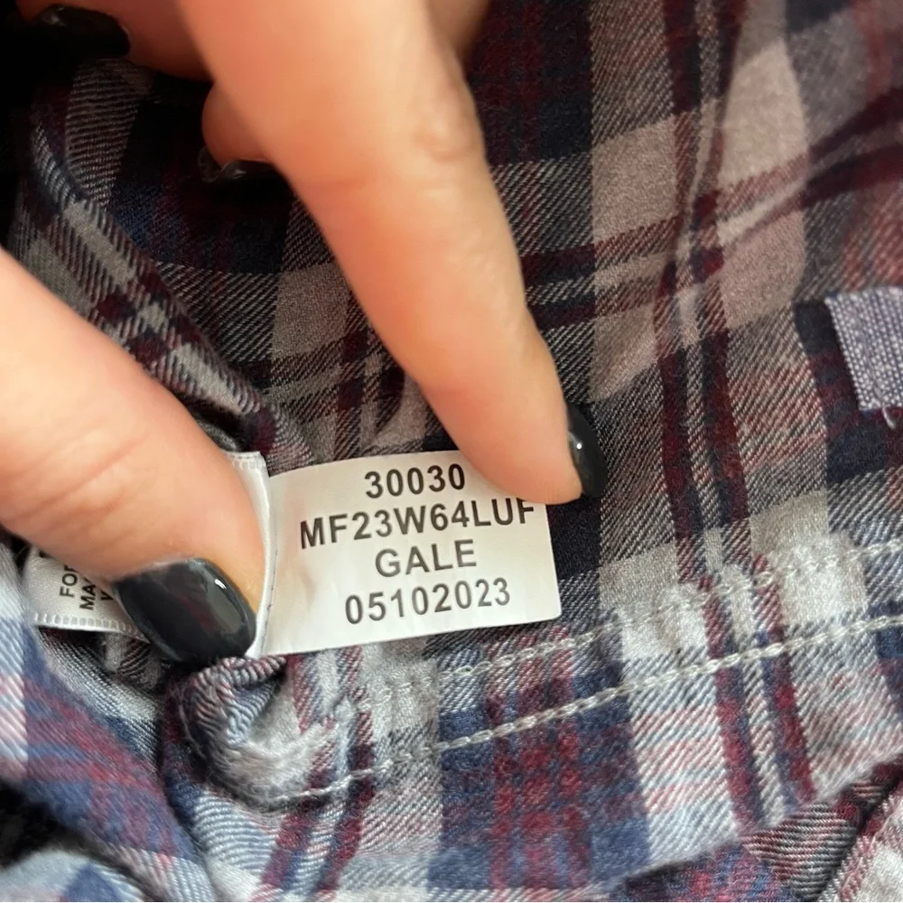 Peter Millar Mens Maroon Blue Plaid light Flannel Long Sleeve Button Down medium - Picture 5 of 5